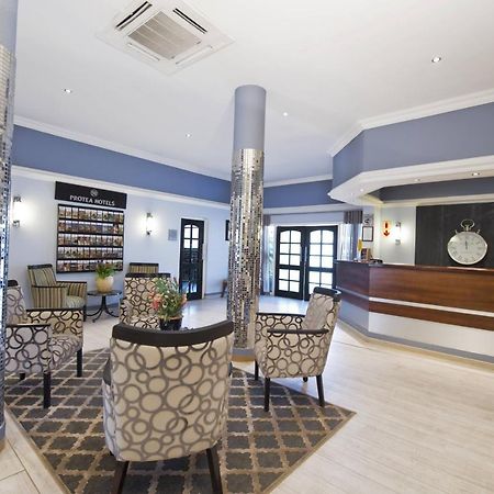 Hotel Thuringerhof Виндхук Экстерьер фото
