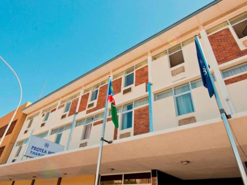 Hotel Thuringerhof Виндхук Экстерьер фото