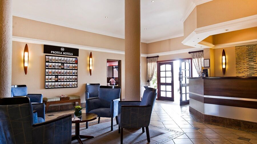 Hotel Thuringerhof Виндхук Экстерьер фото